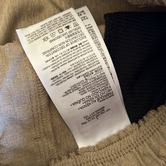 Hurley boys size large 12 to 13-year-old khaki shorts drawstring - Picture 6 of 8